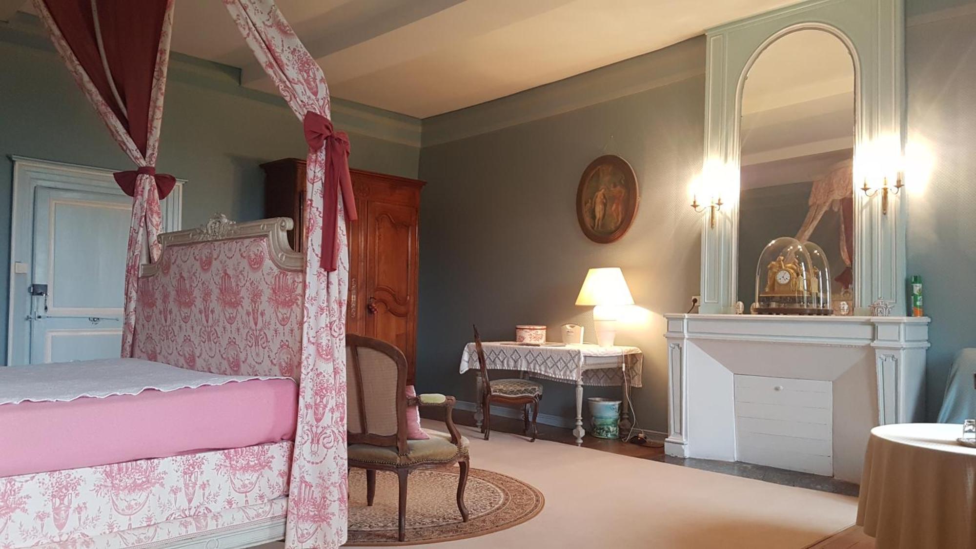 הוילה שאנטונה Manoir De Ponsay חדר תמונה