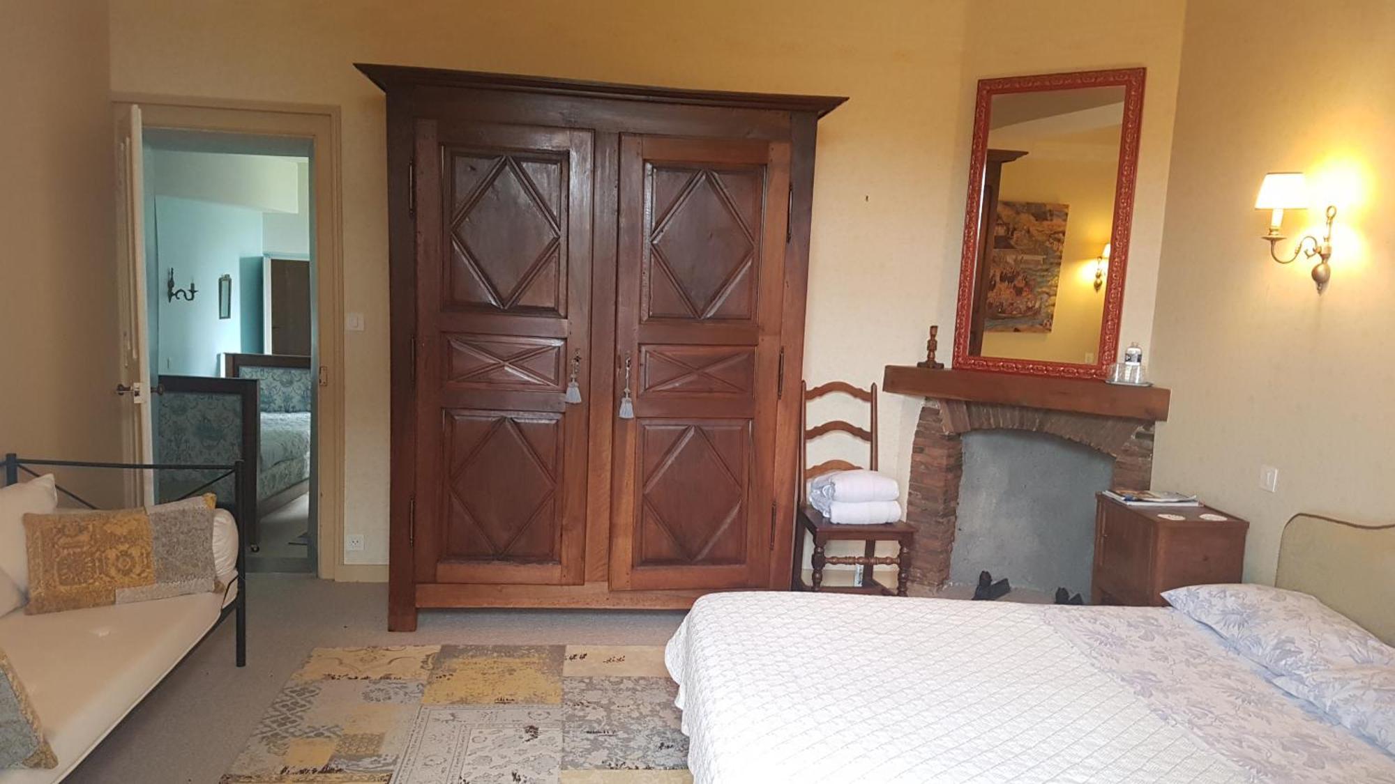 הוילה שאנטונה Manoir De Ponsay חדר תמונה